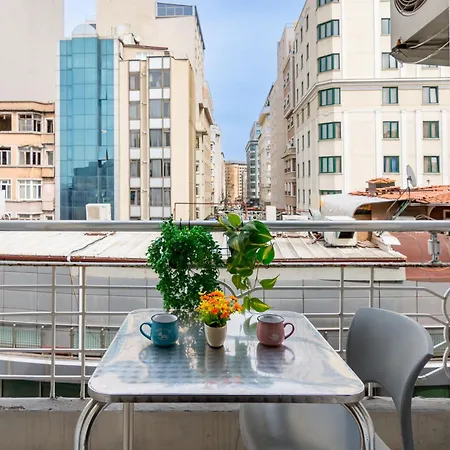 Taksim Blue Apartament