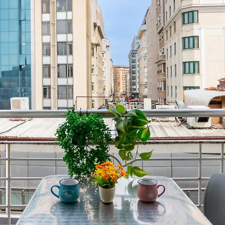 Apartament Taksim Blue