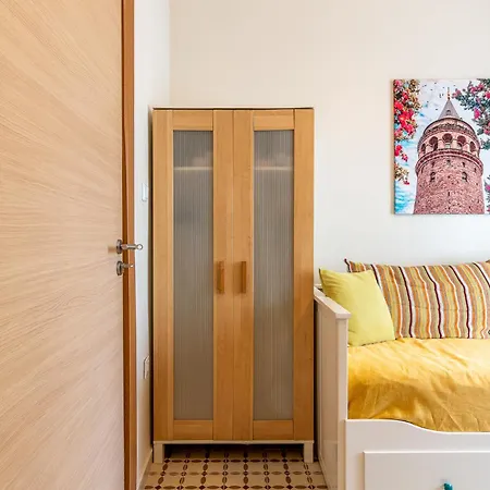 Taksim Blue Apartament